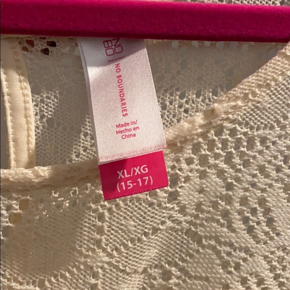 No Boundaries size XL - Picture 3 of 6